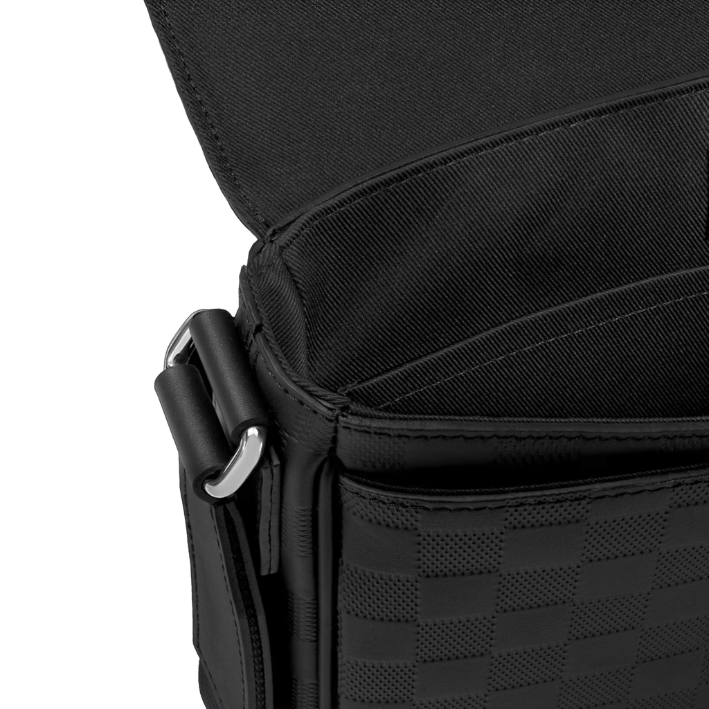 District PM Messenger Bag Damier Infini