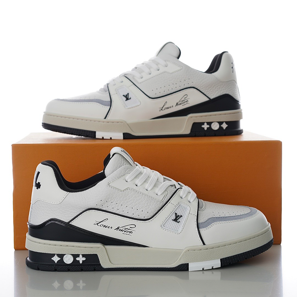 Trainer #54 'Signature'