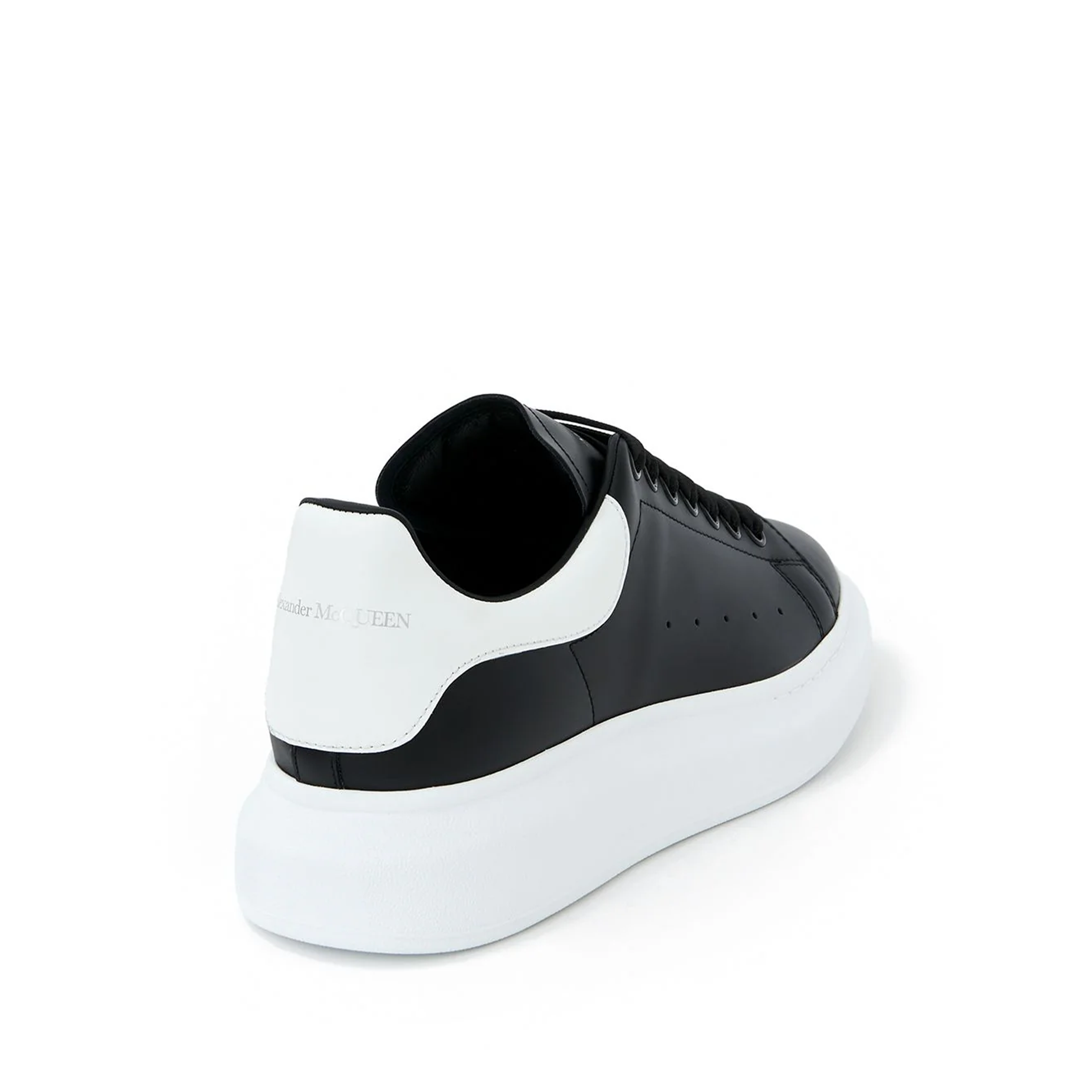Women's Oversized Sneaker in Black/White
