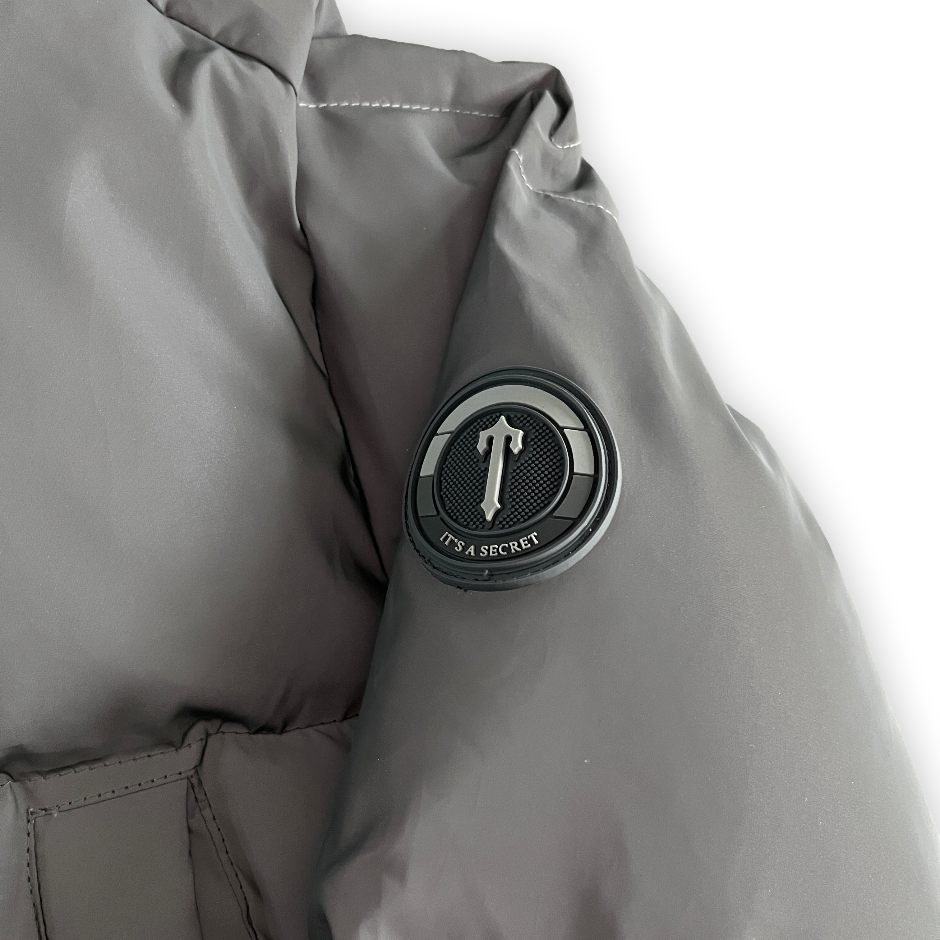 Decoded Puffer - Reflective