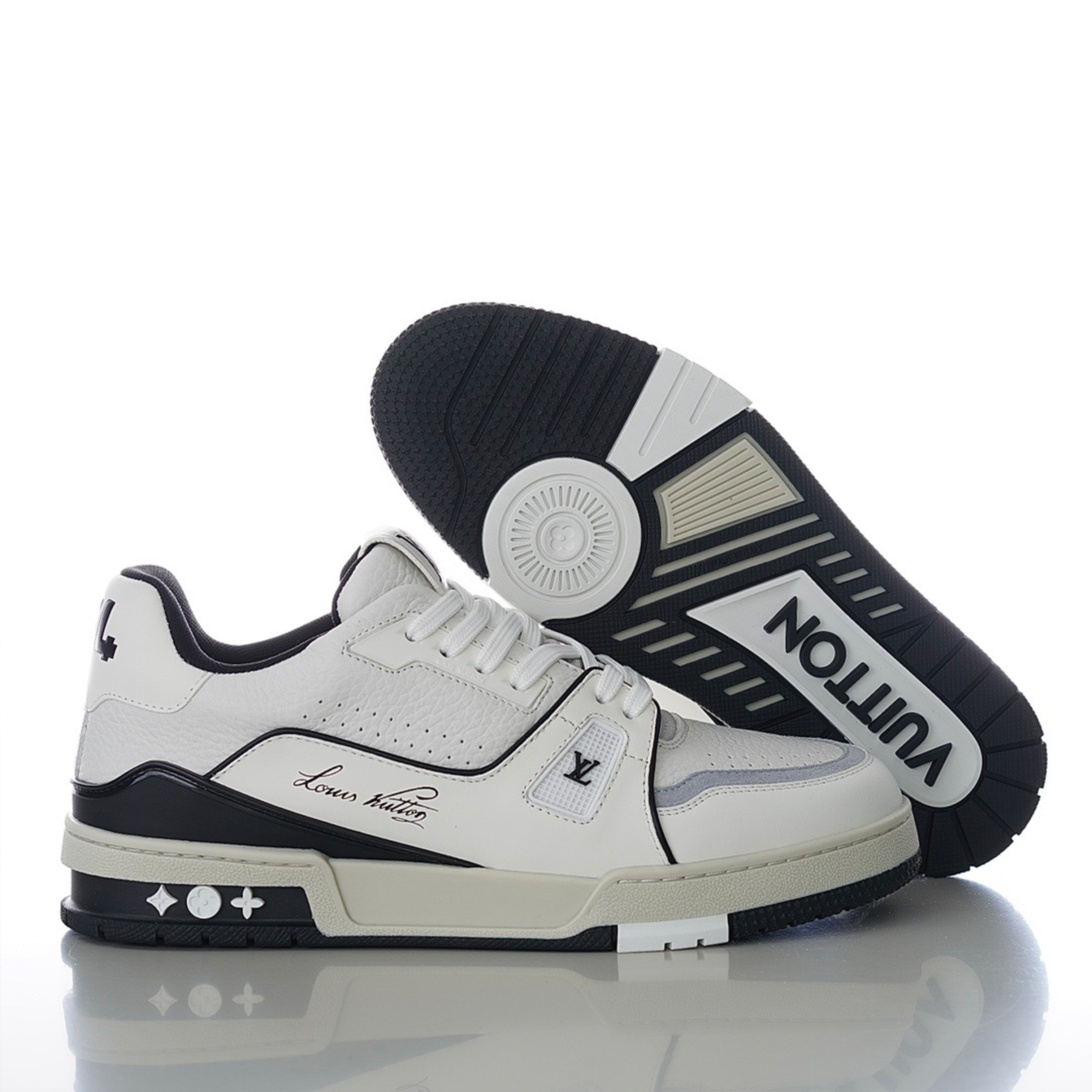 Trainer #54 'Signature'